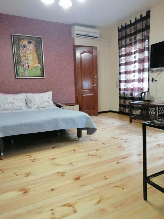 Yellow Unlimited Hotel 4 Harkiv Exterior foto