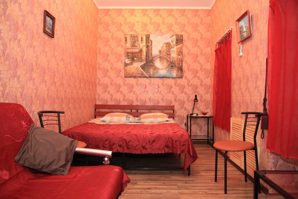 Yellow Unlimited Hotel 4 Harkiv Exterior foto